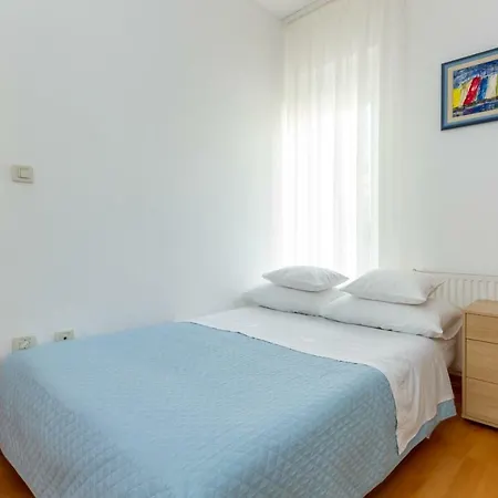 Apartment 113 Grljevacka Ulica