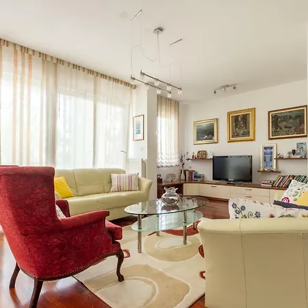 113 Grljevacka Ulica Apartament Podstrana